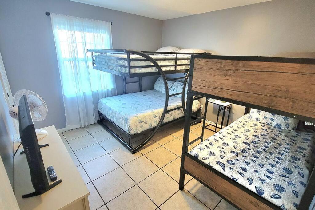 Alpha Retreats Apartment Panama City Beach Ngoại thất bức ảnh